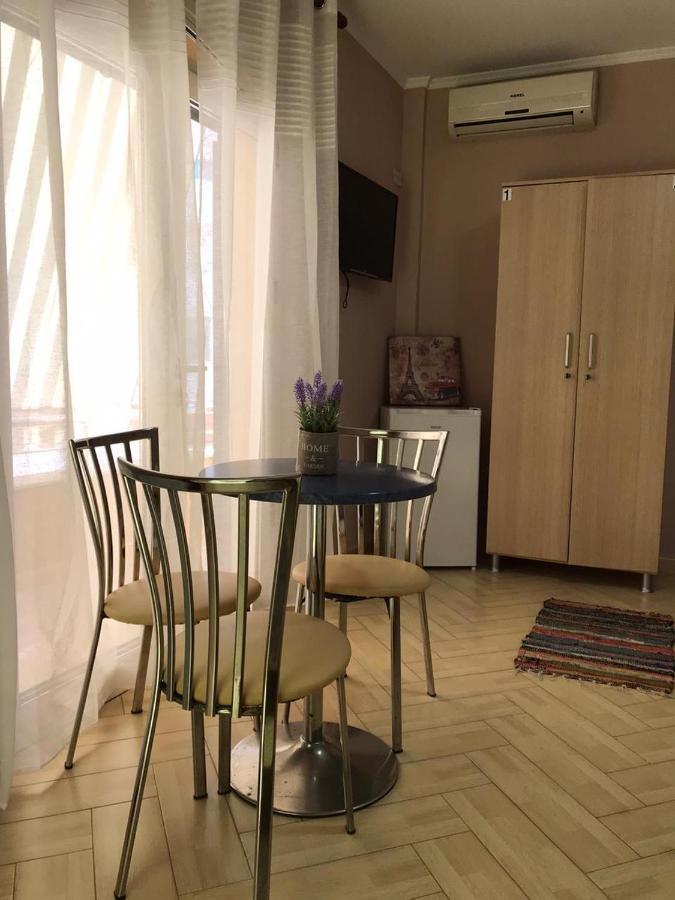 Hotel Durres Vila 53 Buitenkant foto