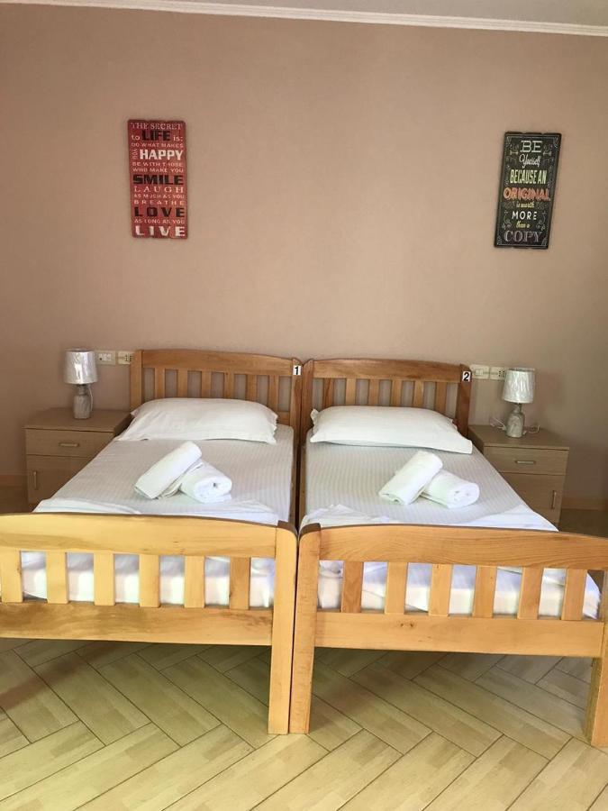 Hotel Durres Vila 53 Buitenkant foto