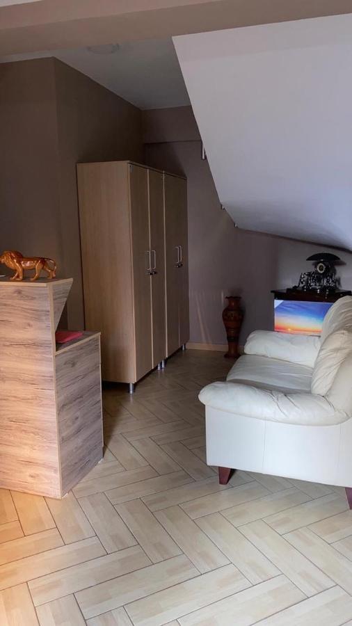 Hotel Durres Vila 53 Buitenkant foto