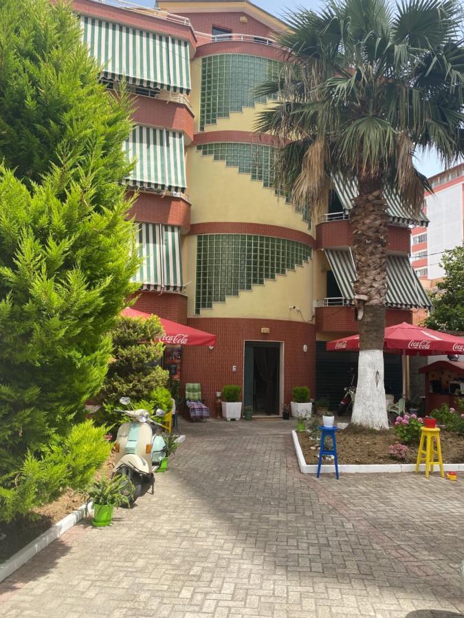 Hotel Durres Vila 53 Buitenkant foto